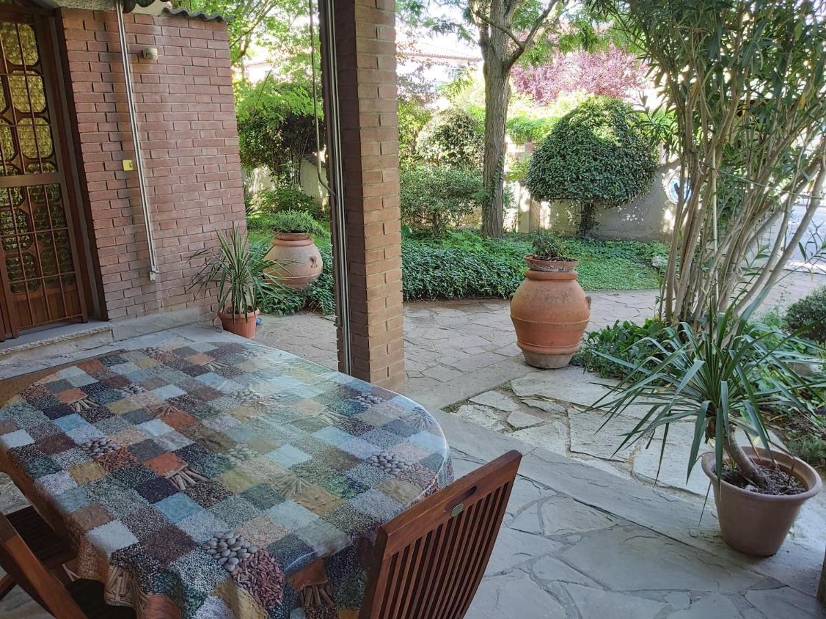 B&B Rustic Chic Casa Salva Molinella Exteriör bild